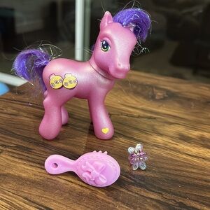My Little Pony G3 Kimono 2002 Pink/purple Shimmer Cutie Mark brush clip charm